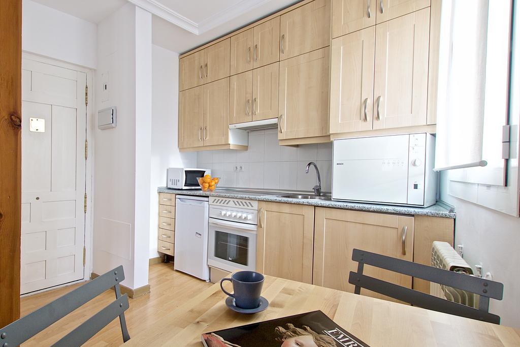 Habitat Apartments Latina Madrid Phòng bức ảnh
