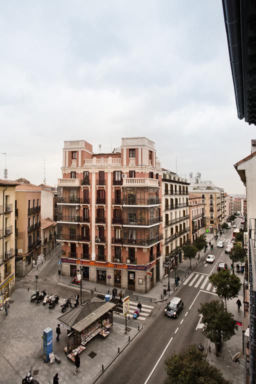 Habitat Apartments Latina Madrid Ngoại thất bức ảnh